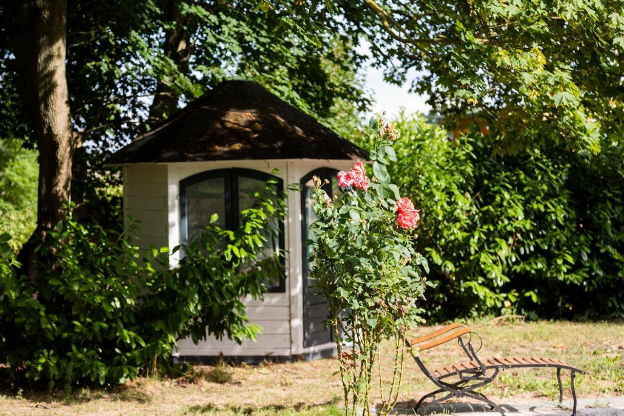 Gutshauszimmer Neu Gaarz Esterno foto