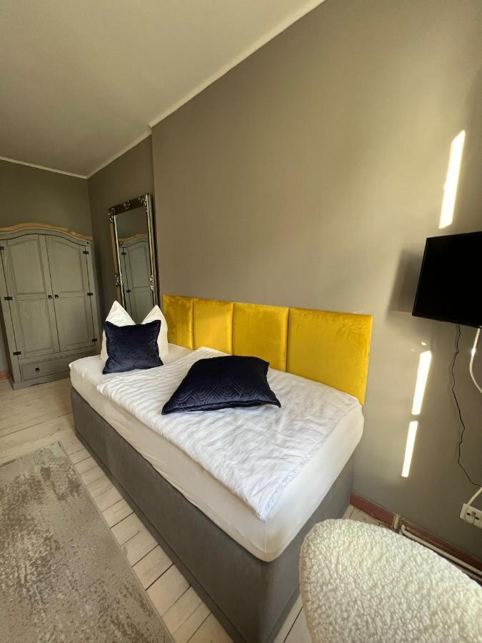 Gutshauszimmer Neu Gaarz Esterno foto